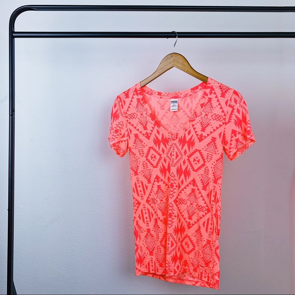 Pink VS Tribal Short Sleeve T-shirt Size Small